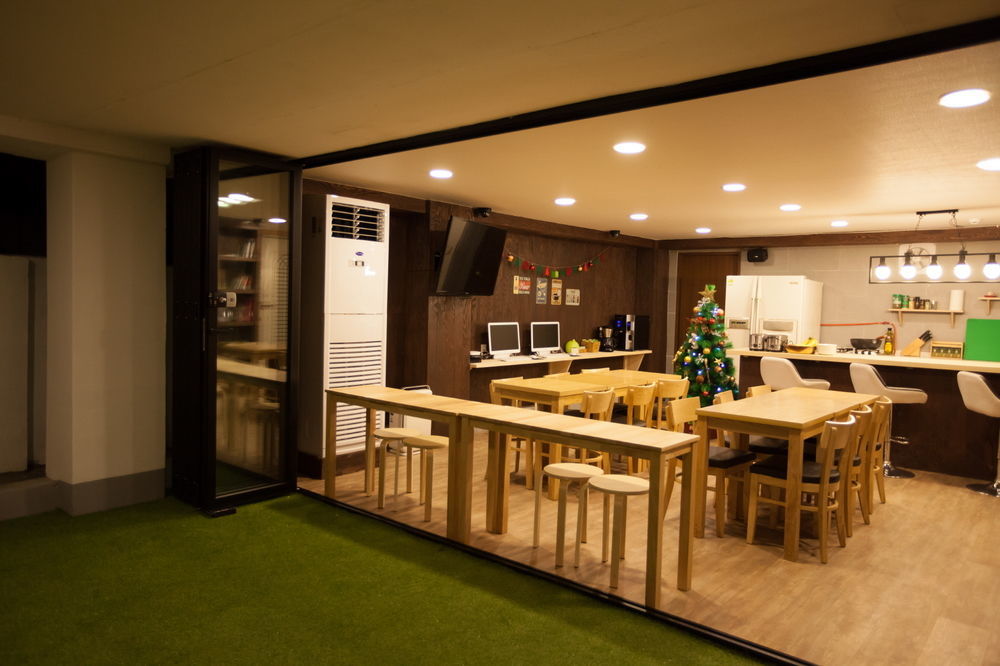 The Blossom Yeonnam Guesthouse Séoul Extérieur photo