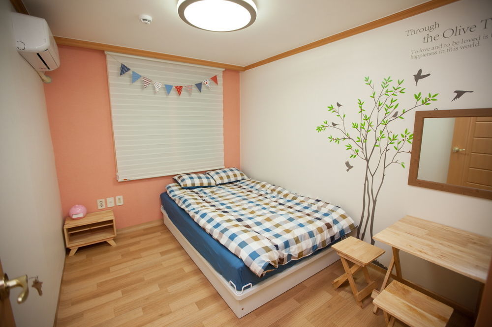 The Blossom Yeonnam Guesthouse Séoul Extérieur photo