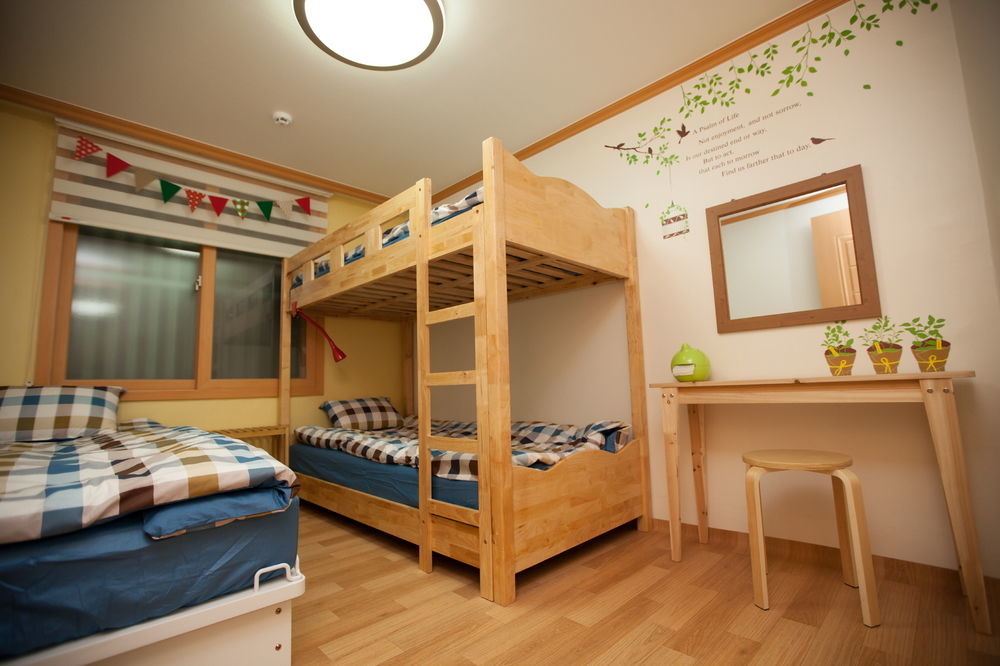 The Blossom Yeonnam Guesthouse Séoul Extérieur photo