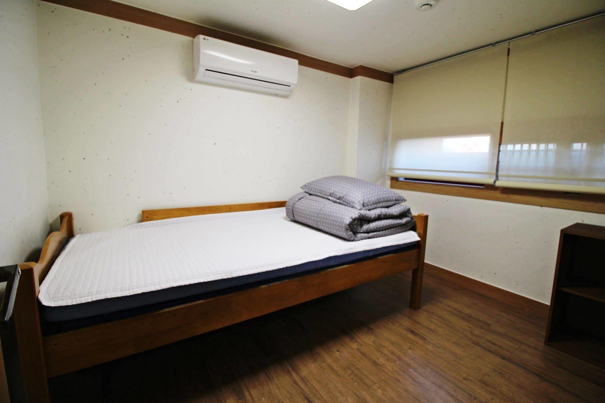The Blossom Yeonnam Guesthouse Séoul Extérieur photo