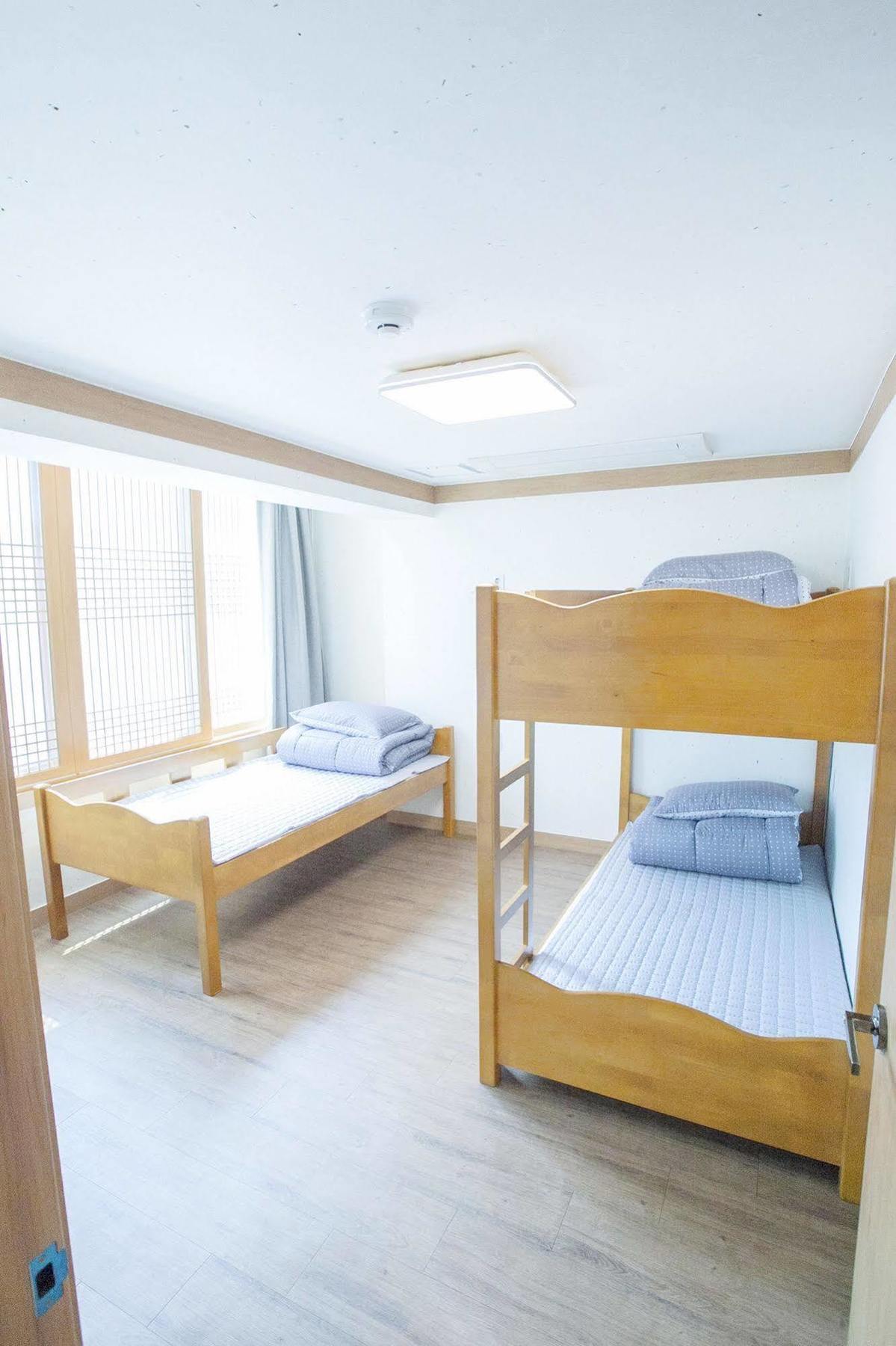 The Blossom Yeonnam Guesthouse Séoul Extérieur photo